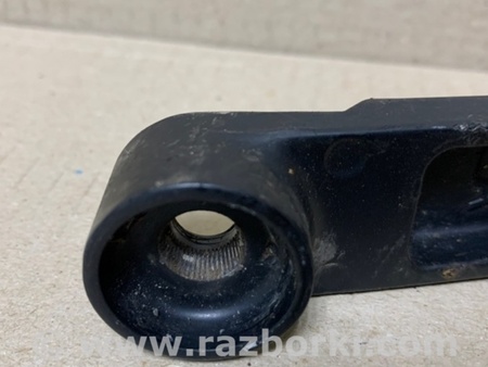 ФОТО Поводок дворника для Nissan Rogue (08-14) Киев