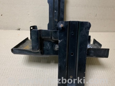 ФОТО Полка аккумулятора для Nissan Rogue (08-14) Киев