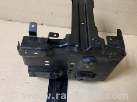ФОТО Полка аккумулятора для Nissan Rogue (08-14) Киев