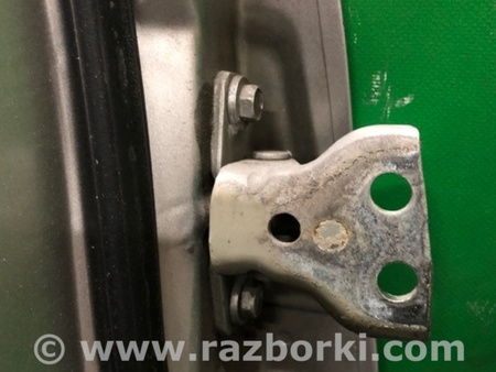 ФОТО Петля двери верхняя для Mitsubishi Galant Киев