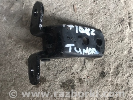 ФОТО Петля двери верхняя для Toyota Tundra Киев