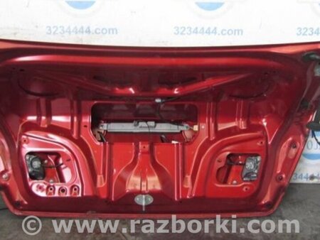 ФОТО Крышка багажника для Mitsubishi Galant Киев