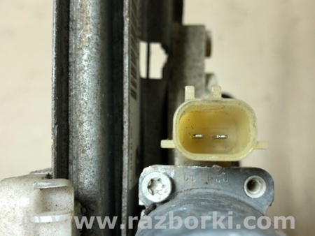 ФОТО Стеклоподъемник для Jeep Patriot (10-17) Киев