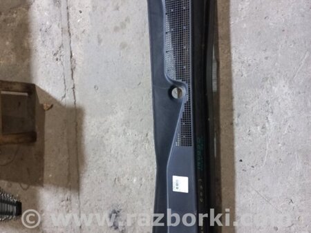 ФОТО Пластик под лобовое стекло (Жабо) для Honda Pilot 2 MR-V YF3/4 (2008-2015) Киев