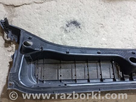 ФОТО Пластик под лобовое стекло (Жабо) для Honda Pilot 2 MR-V YF3/4 (2008-2015) Киев