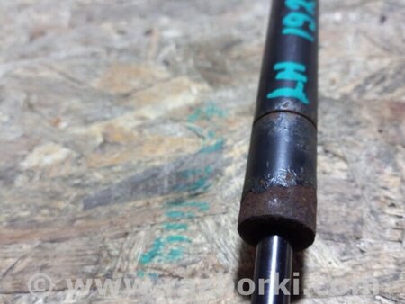 ФОТО Амортизатор стекла крышки багажника для Honda Pilot 2 MR-V YF3/4 (2008-2015) Киев