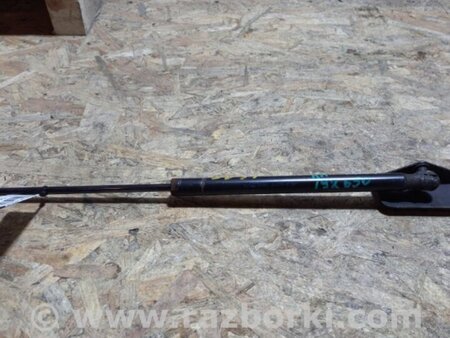 ФОТО Амортизатор стекла крышки багажника для Honda Pilot 2 MR-V YF3/4 (2008-2015) Киев