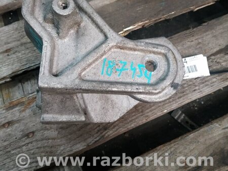 ФОТО Кронштейн крепления КПП для Mitsubishi Lancer X 10 (08-17) Киев