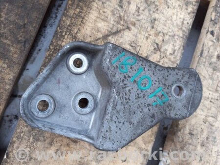 ФОТО Кронштейн крепления КПП для Mitsubishi Lancer X 10 (08-17) Киев