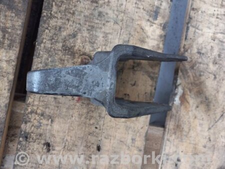 ФОТО Кронштейн крепления КПП для Mitsubishi Lancer X 10 (08-17) Киев