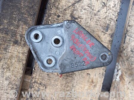 ФОТО Кронштейн крепления КПП для Mitsubishi Lancer X 10 (08-17) Киев