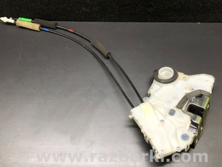 ФОТО Замок двери для Toyota Prius 30 (09-17) Киев