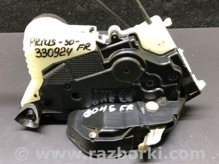 ФОТО Замок двери для Toyota Prius 30 (09-17) Киев