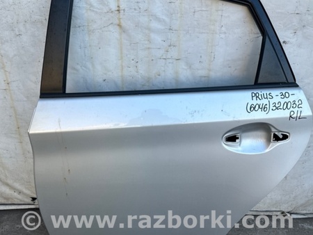 ФОТО Дверь для Toyota Prius 30 (09-17) Киев