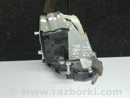 ФОТО Замок двери для Toyota Prius 30 (09-17) Киев