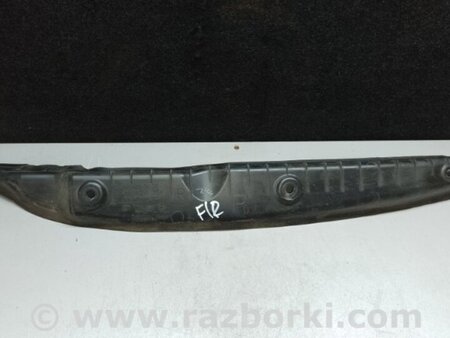 ФОТО Пыльник крыла для Mercedes-Benz GL-CLASS X164 (06-12) Киев