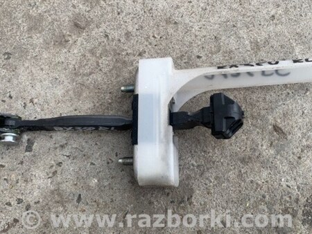 ФОТО Ограничитель двери для Lexus RX350/450 (09-15) Киев
