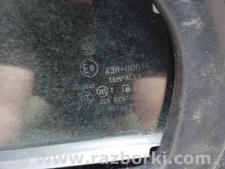 ФОТО Стекло двери глухое для Suzuki Kizashi (2009-2014) Киев