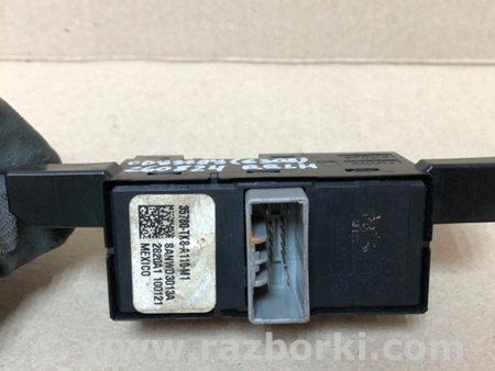 ФОТО Кнопка стеклоподьемника для Honda Odyssey (11-17) Киев