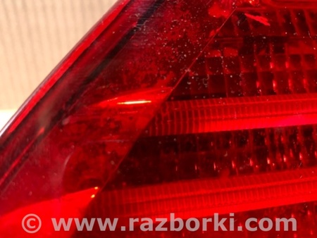 ФОТО Фонарь задний внутренний для Lexus LS460 (06-12) Киев