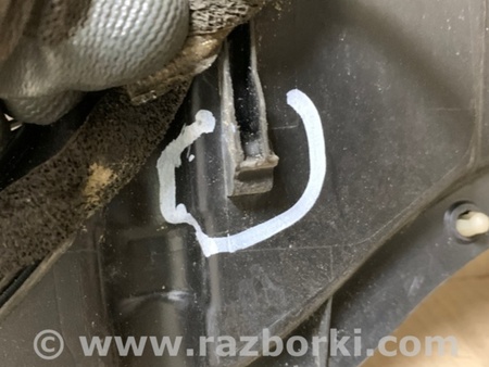 ФОТО Пластик под лобовое стекло (Жабо) для Toyota Venza Киев
