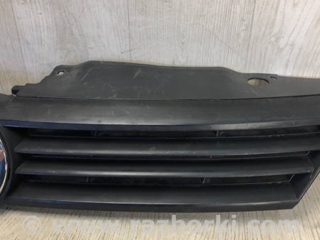 ФОТО Решетка радиатора для Volkswagen Jetta USA (10-17) Киев