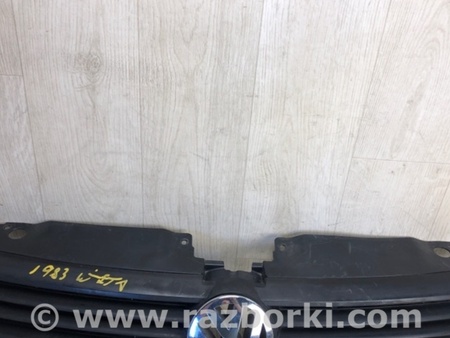 ФОТО Решетка радиатора для Volkswagen Jetta USA (10-17) Киев