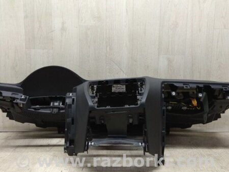 ФОТО Торпеда для Volkswagen Jetta USA (10-17) Киев
