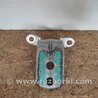 Петля двери верхняя Nissan Rogue (08-14)