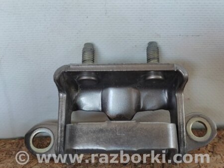 ФОТО Петля двери верхняя для Nissan Rogue (08-14) Киев