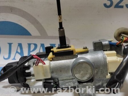 ФОТО Замок зажигания для Nissan Rogue (08-14) Киев