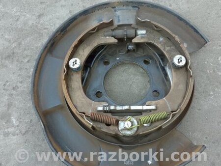 ФОТО Тормозной механизм для Toyota Sienna (11-16) Киев