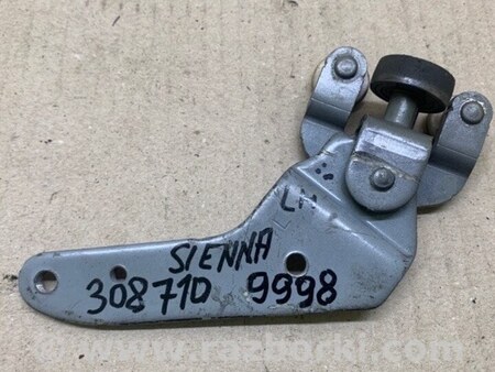 ФОТО Ролик нижний боковой сдвижной двери для Toyota Sienna (11-16) Киев