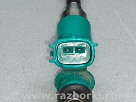 ФОТО Форсунка топливная для Toyota Sienna (11-16) Киев