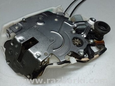 ФОТО Замок двери боковой для Toyota Sienna (11-16) Киев