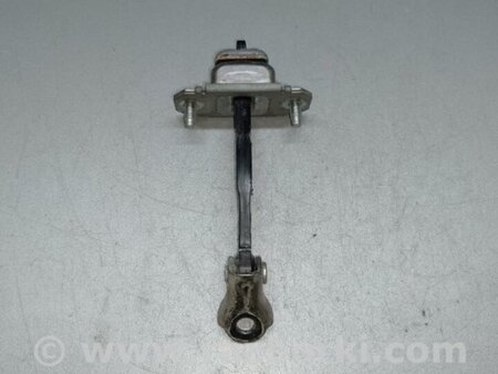ФОТО Ограничитель двери для Subaru Impreza (11-17) Киев