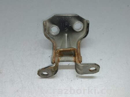 ФОТО Петля двери нижняя для Subaru Impreza (11-17) Киев
