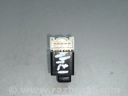 ФОТО Кнопка центрального замка для Subaru Impreza (11-17) Киев