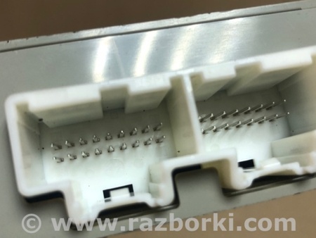 ФОТО Блок электронный для Cadillac SRX (2009-2016) Киев
