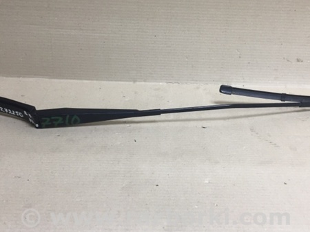 ФОТО Поводок дворника для Volkswagen Passat B7 (09.2010-06.2015) Киев