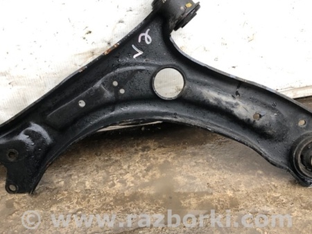 ФОТО Рычаг передний нижний для Volkswagen Passat B7 (09.2010-06.2015) Киев