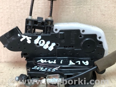 ФОТО Замок двери для Nissan Altima L32 Киев