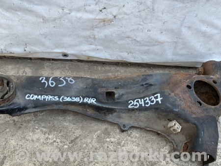 ФОТО Цапфа для Jeep Compass (06-15) Киев