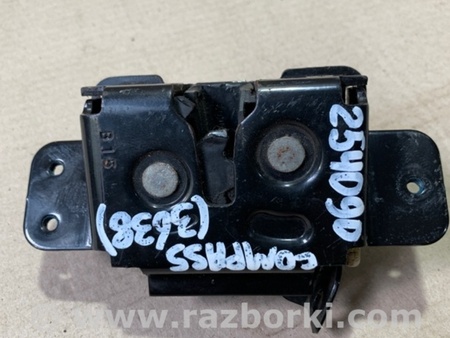 ФОТО Замок крышки багажника для Jeep Compass (06-15) Киев