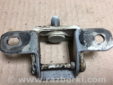 ФОТО Петля крышки багажника для Nissan Juke (10-19) Киев