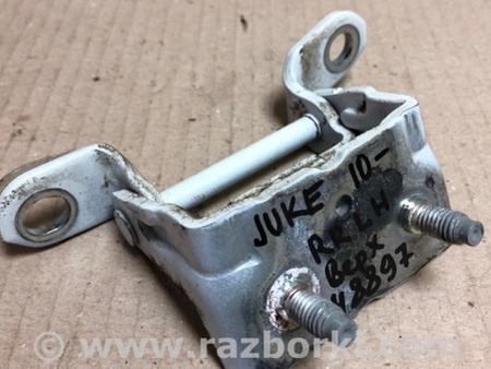 ФОТО Петля двери верхняя для Nissan Juke (10-19) Киев