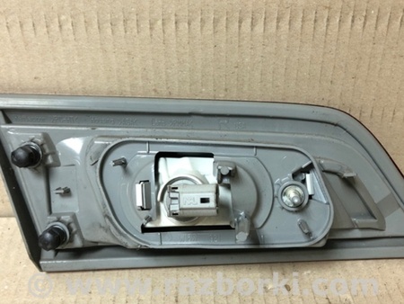 ФОТО Фонарь задний внутренний для Toyota Camry 50 XV50 (08.2011-11.2014) Киев