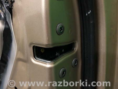ФОТО Замок двери для Toyota Sienna (11-16) Киев