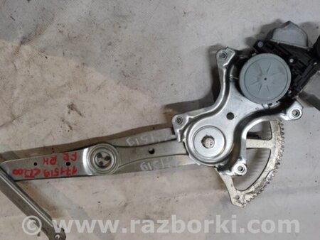 ФОТО Стеклоподъемник для Lexus CT200 (11-17) Киев
