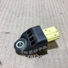 Датчик удара Toyota Sienna (11-16)